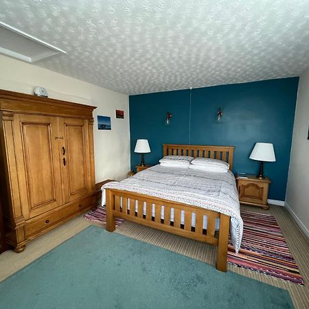 Tornaroan Cottage Ballycastle Bagian luar foto
