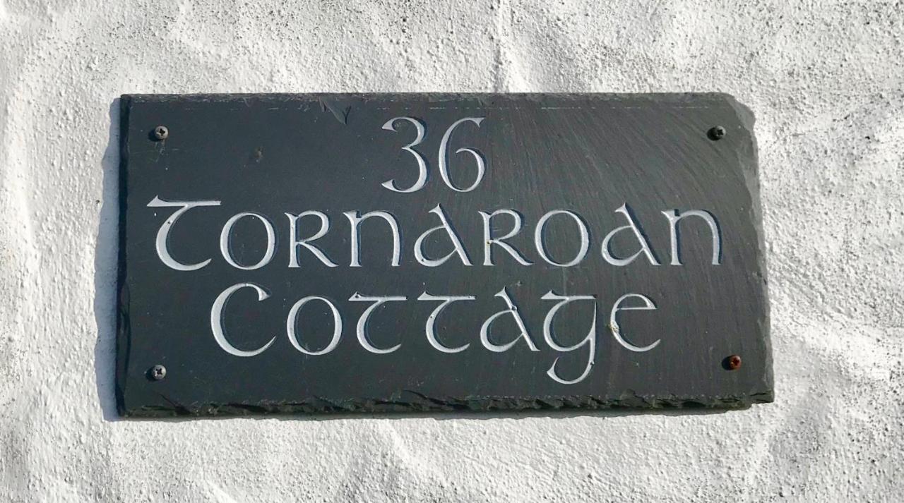 Tornaroan Cottage Ballycastle Bagian luar foto