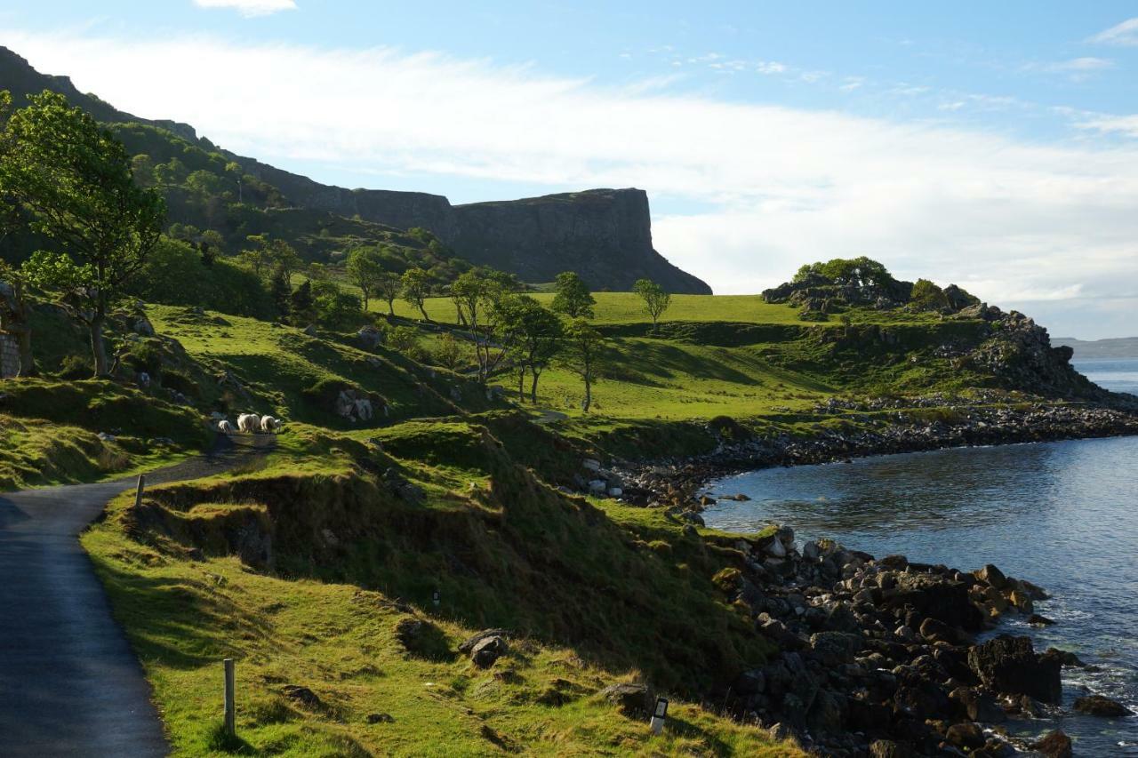Tornaroan Cottage Ballycastle Bagian luar foto